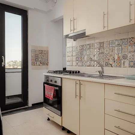 Calea Victoriei Skyview Old Town Apartment